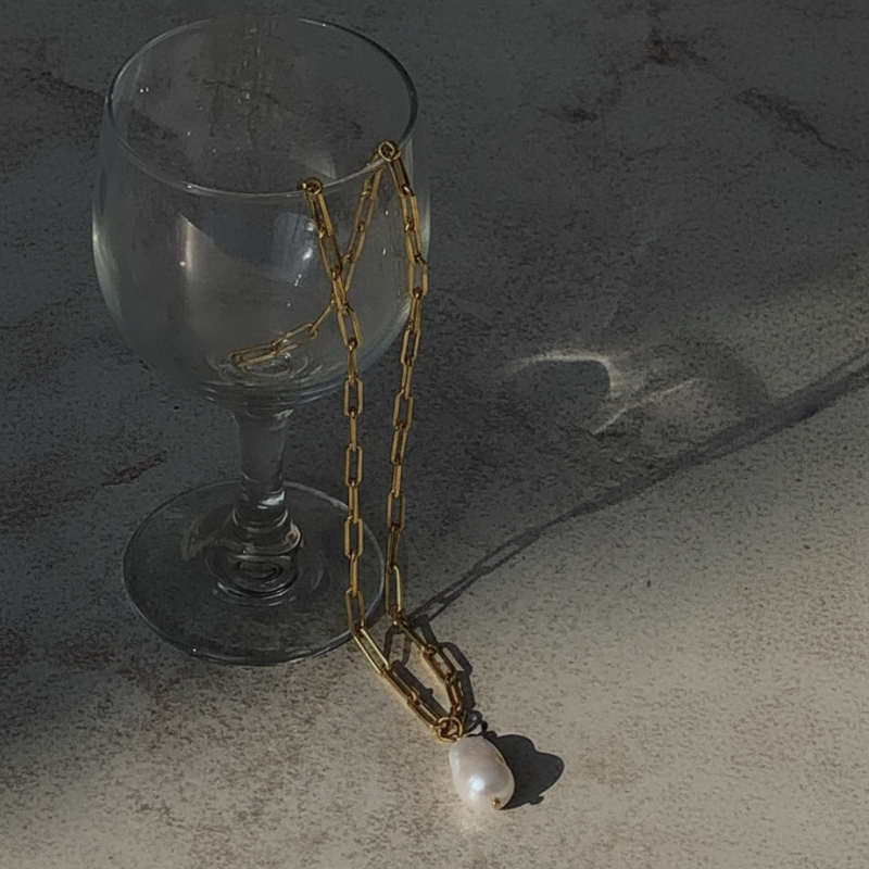 Paperclip Pearl Necklace