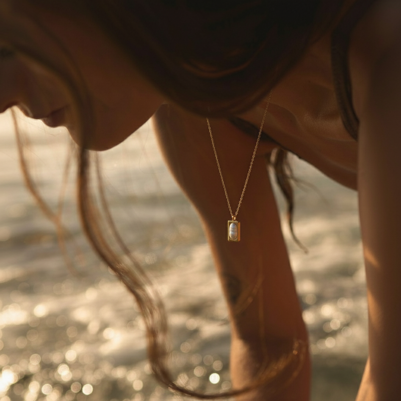 Iris Necklace