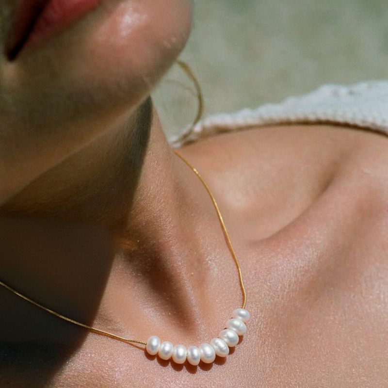 Mini Pearl Necklace
