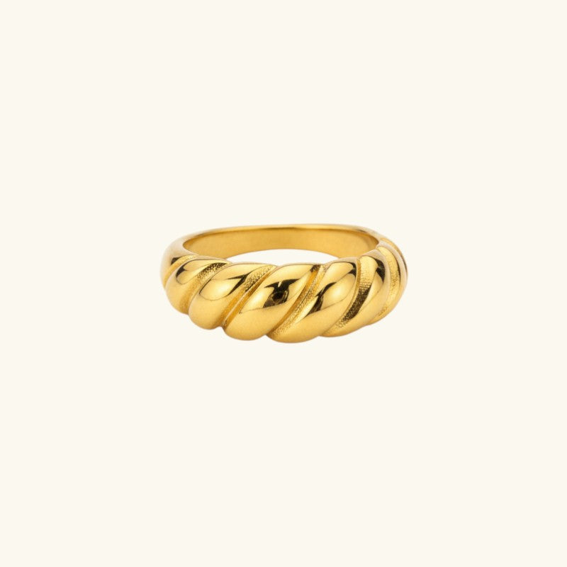 Croissant Ring